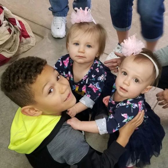 Meet your Posher, Angie - Picture 1 of 1